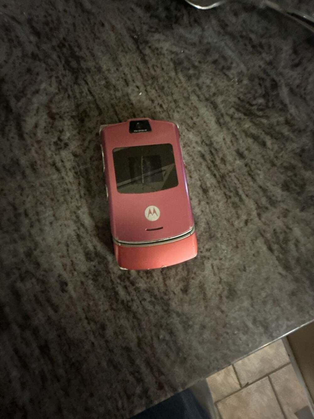 Motorola RAZR V3 Pink Vintage Flip Cell Phone untested/for parts